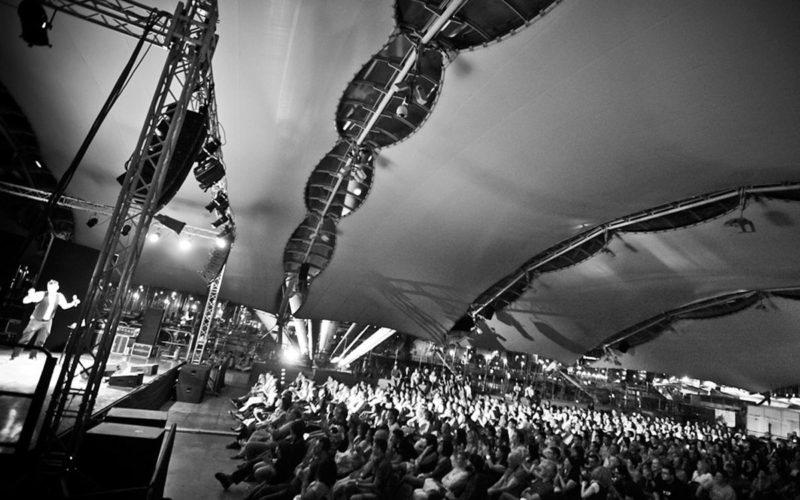 Ridere d’agosto, ma anche prima