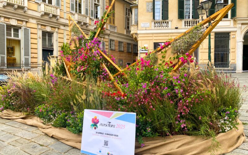 Euroflora saluta i visitatori del Salone Nautico